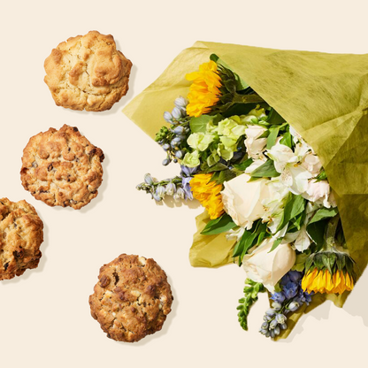 Spring Flowers & Cookie Gift Set - Levain Bakery