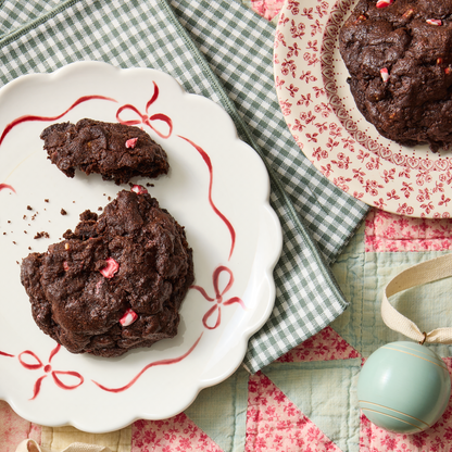 Dark Chocolate Peppermint - Levain Bakery