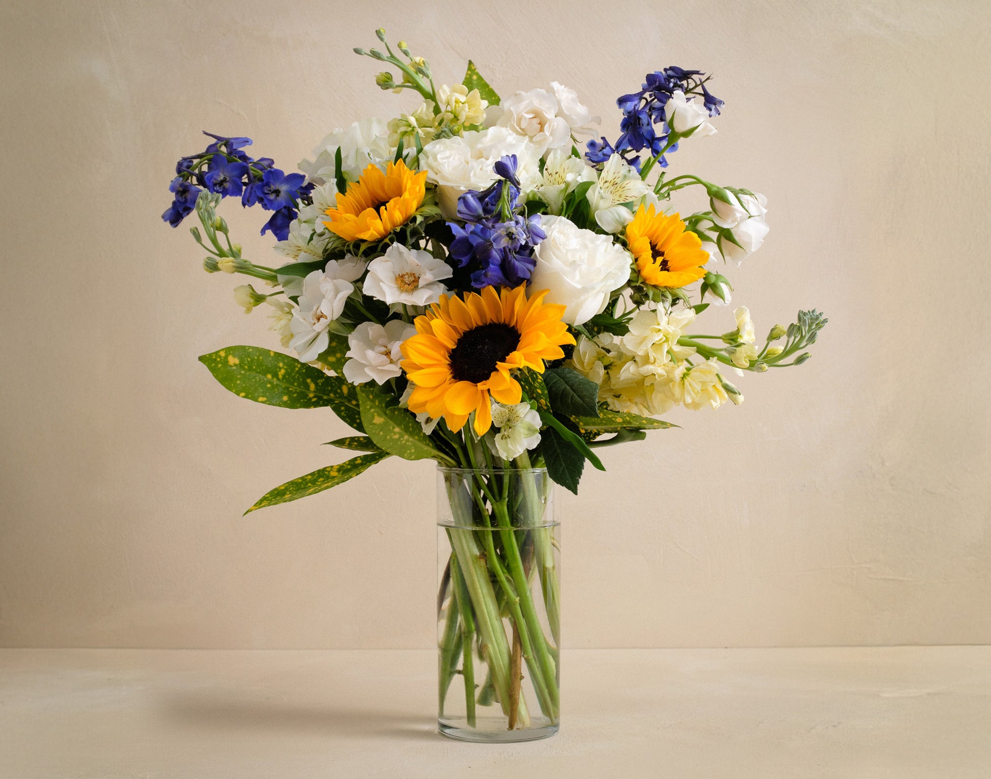 Spring Indulgence Flowers & Cookie Gift Set - Levain Bakery