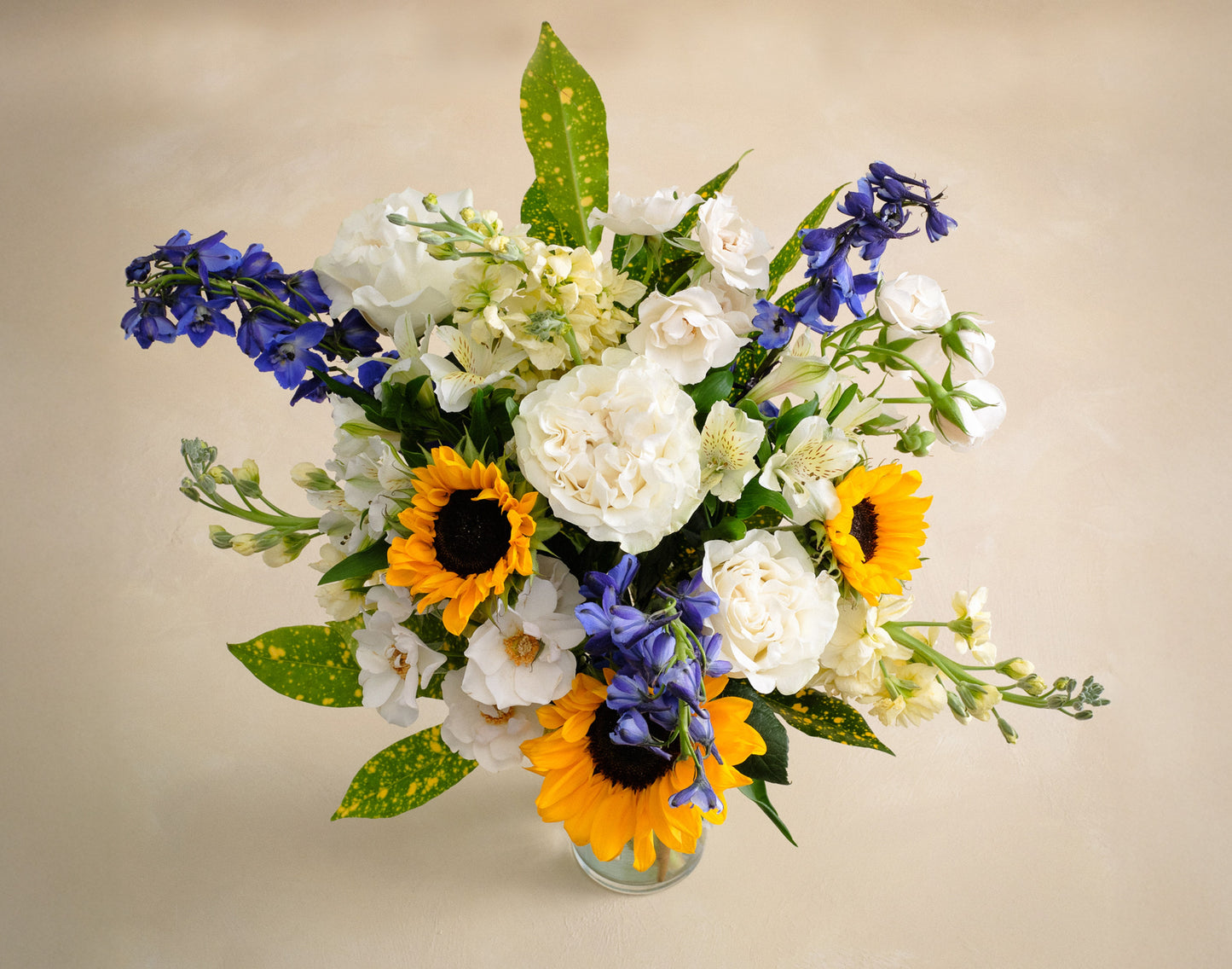 Spring Indulgence Flowers & Cookie Gift Set - Levain Bakery