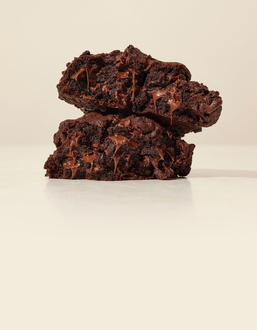 Dark Chocolate Chocolate Chip Cookie Gift Boxes - Levain Bakery
