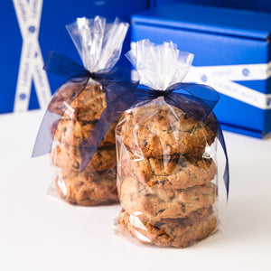 Blue & White Choc Chip Biscuit Tin